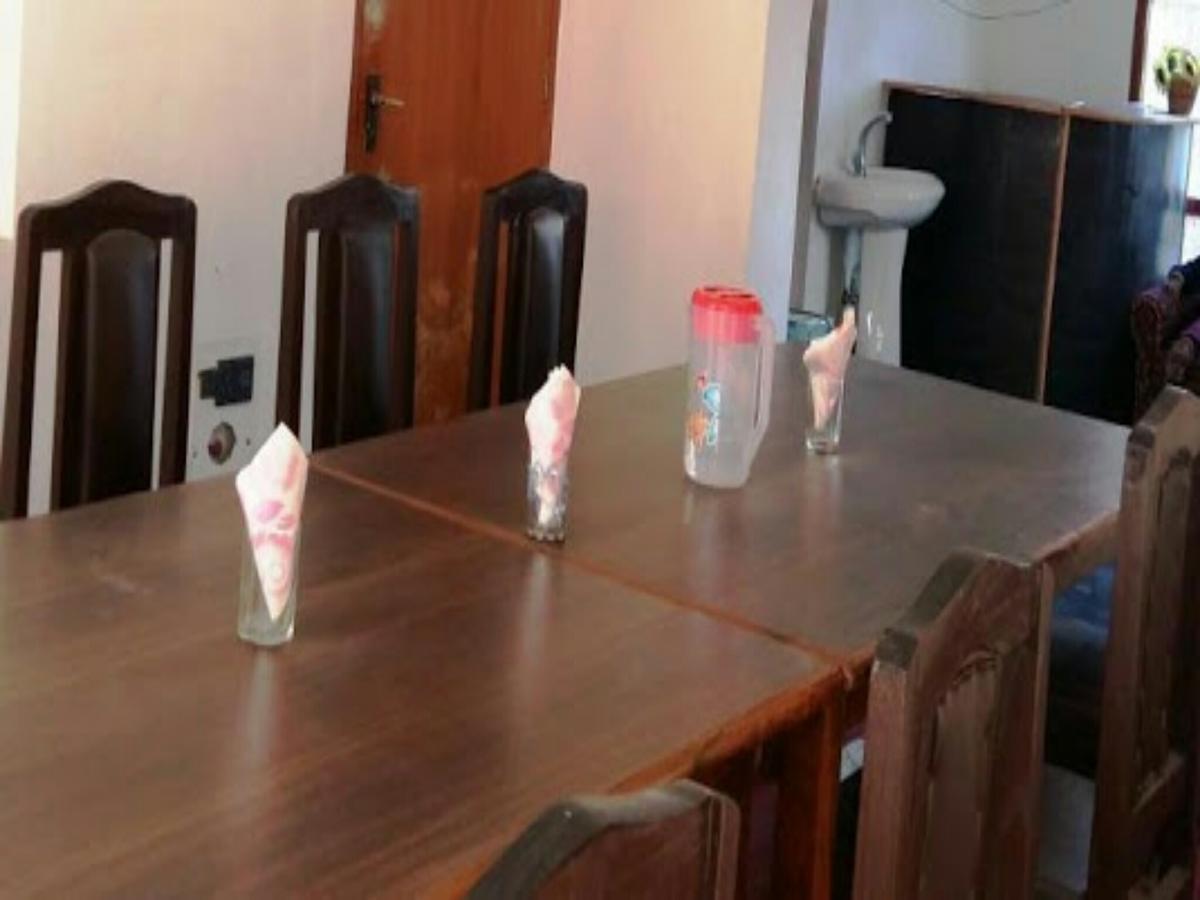 Fabulous Kashmir Srinagar Hotel Ngoại thất bức ảnh